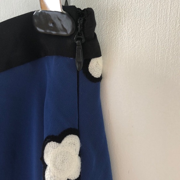 BCBGeneration Blue Mini Skirt Sz 2 - Picture 2 of 3